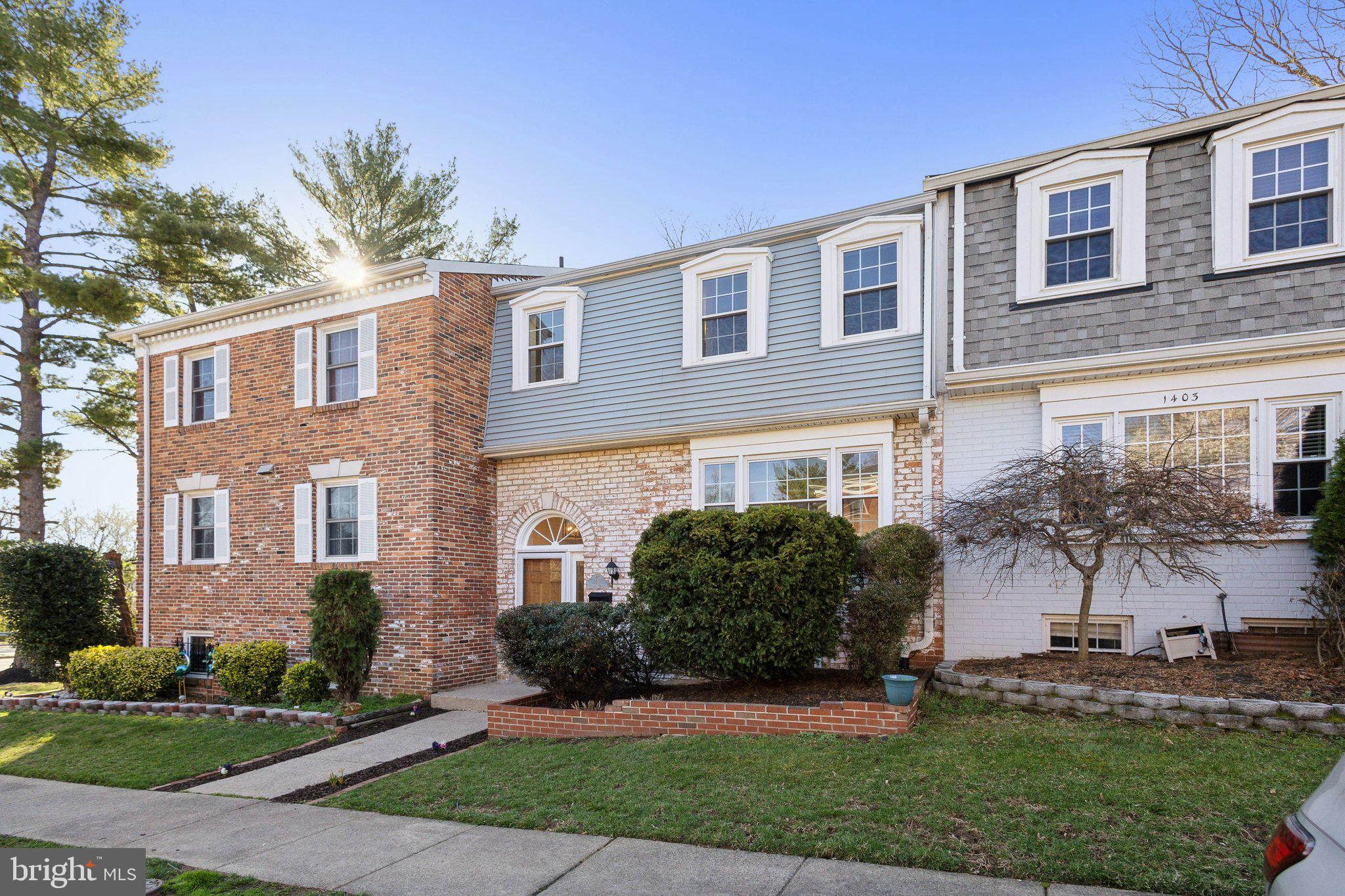 RIVERVIEW OVERLOOK - Residential