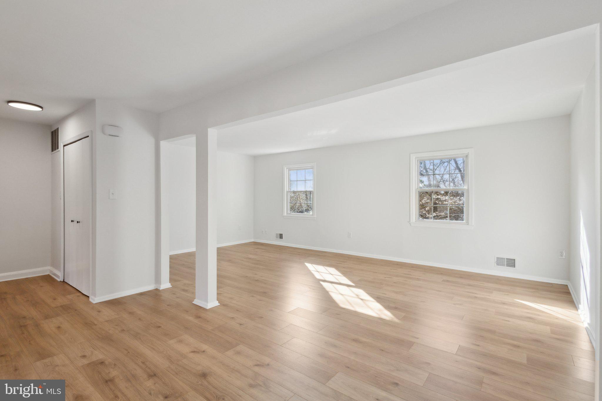 RIVERVIEW OVERLOOK - Residential