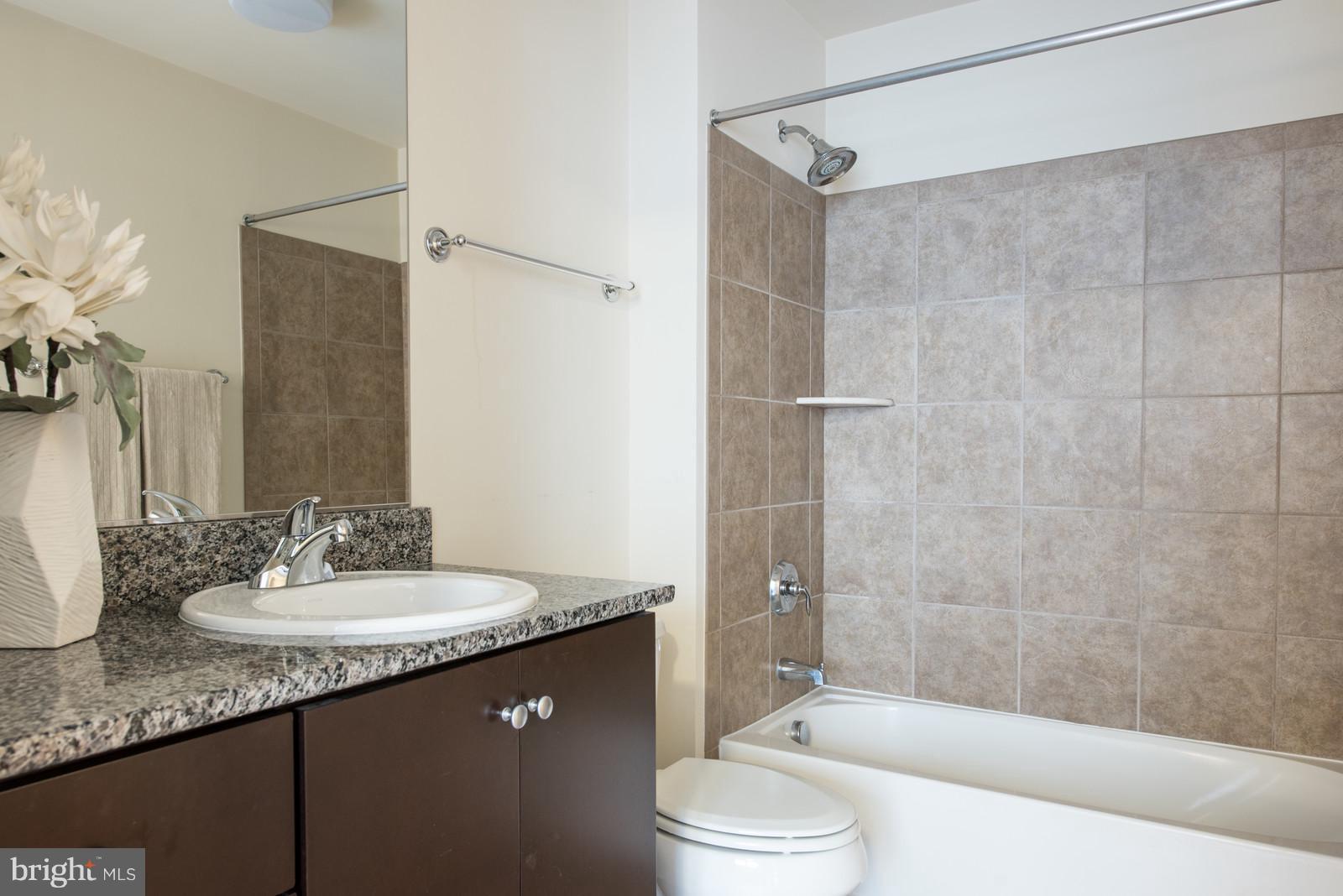 OLD TOWN COMMONS - Residential