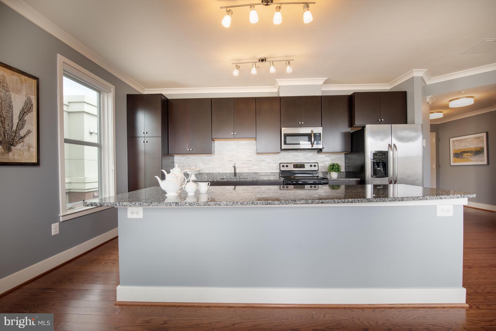 OLD TOWN COMMONS - Residential