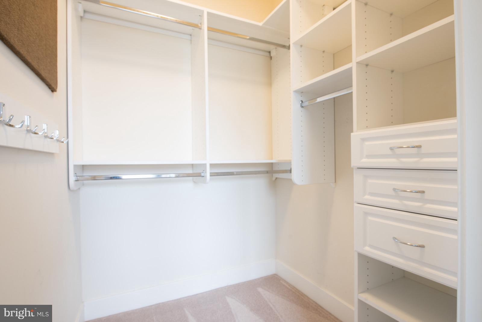 OLD TOWN COMMONS - Residential