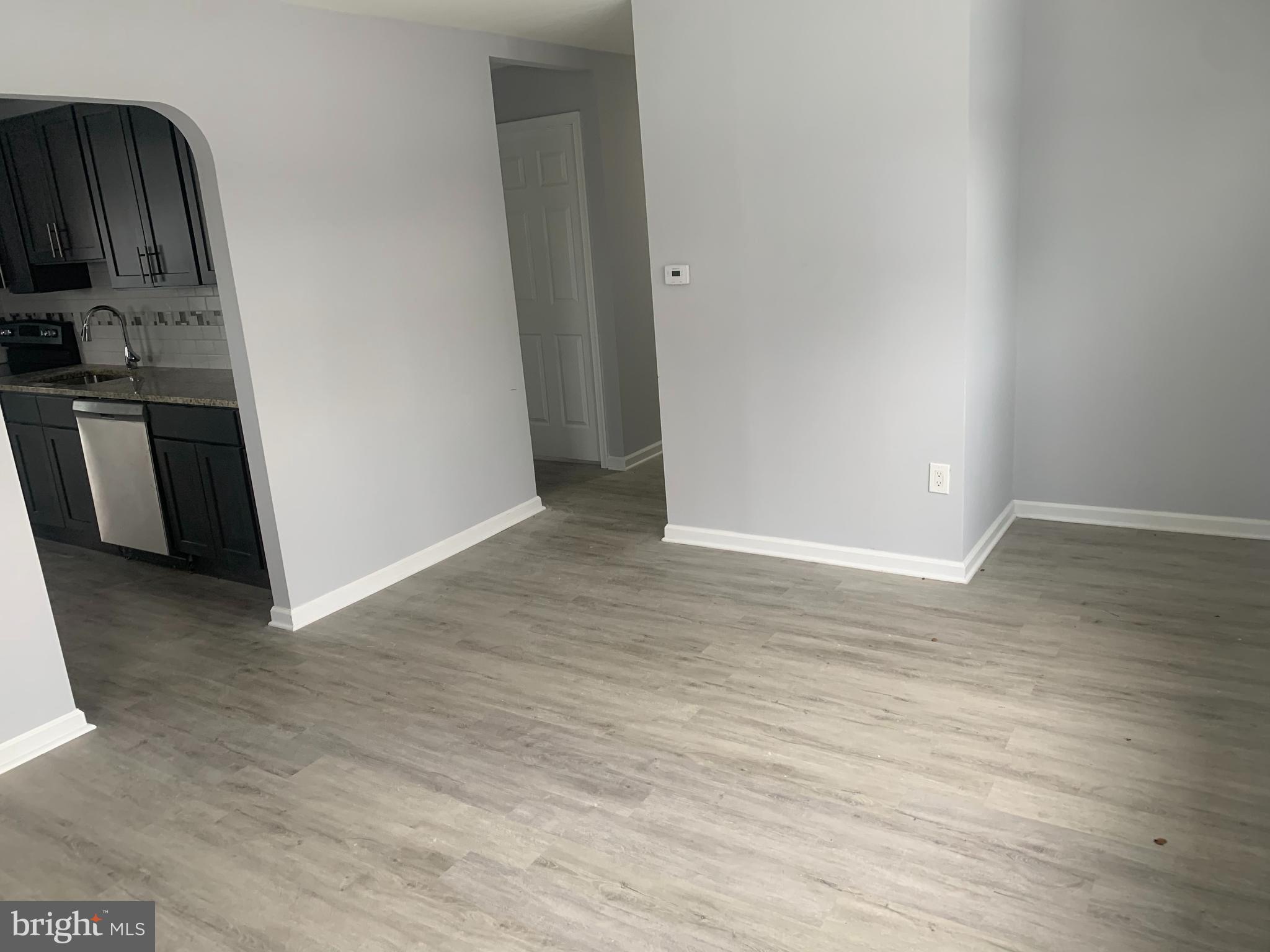 MIDDLE RIVER - Residential Lease