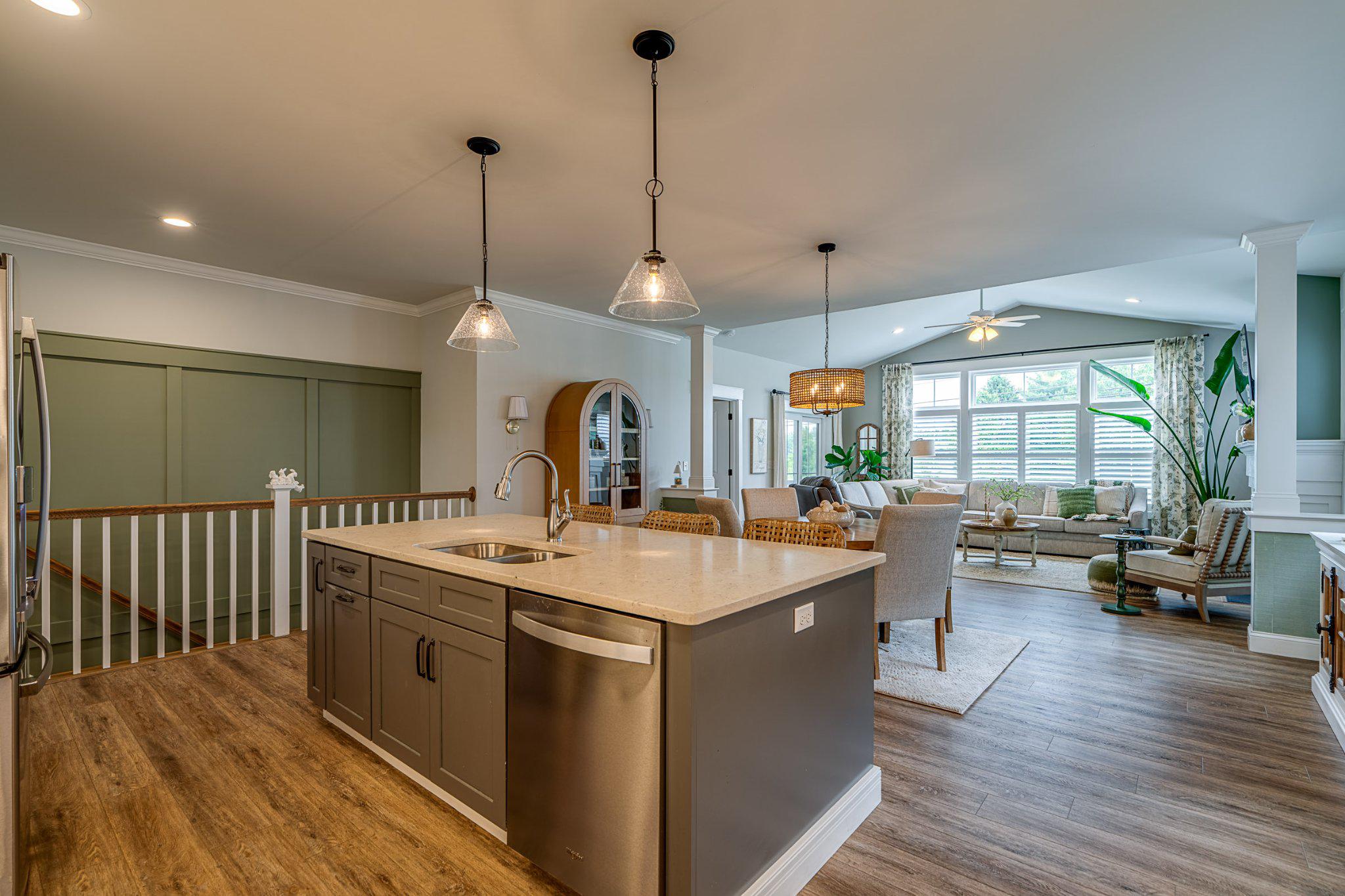 1820 EMERALD WAY