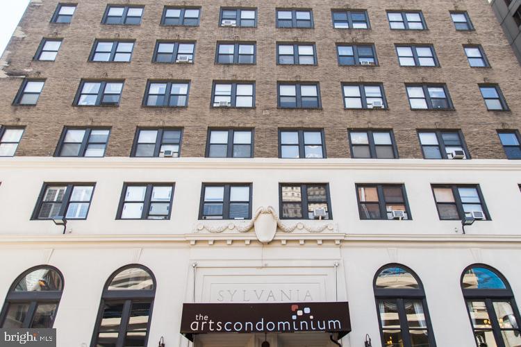 CENTER CITY - Residential Lease