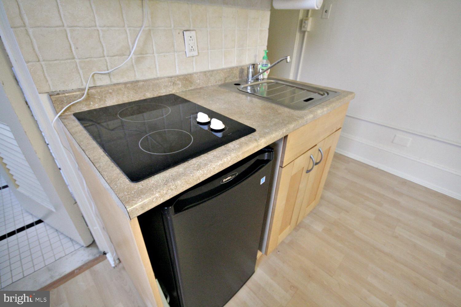 CENTER CITY - Residential Lease