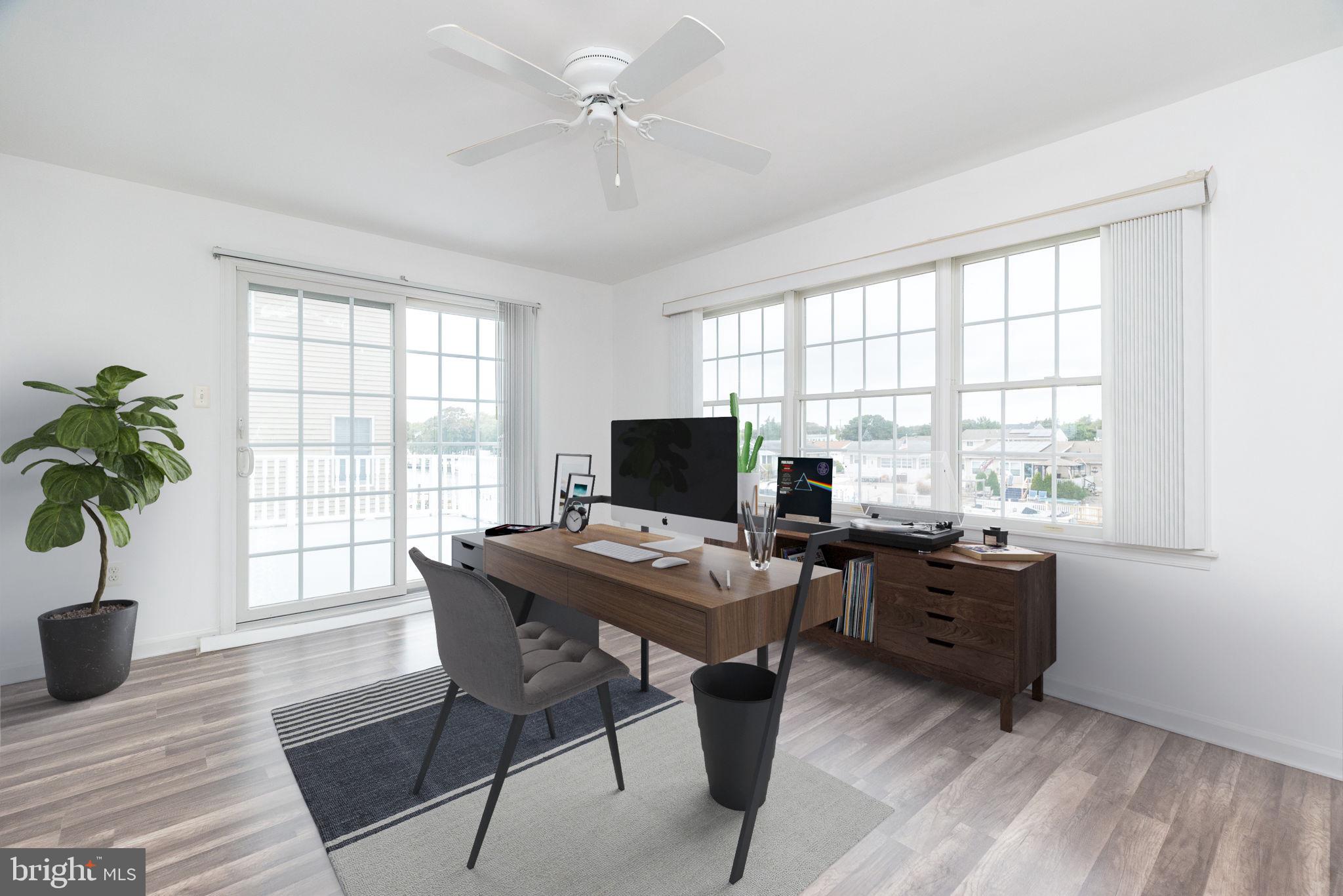 10 SEA ISLE DRIVE