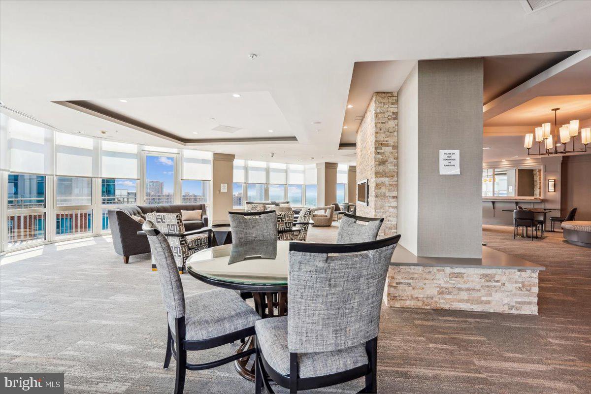 ONE PARK CREST CONDOMINIUM - Residential