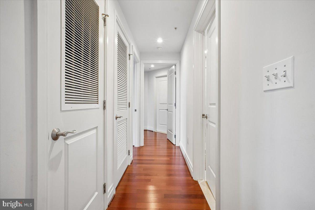 ONE PARK CREST CONDOMINIUM - Residential