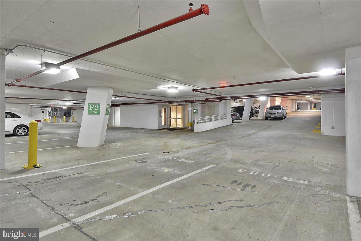 ONE PARK CREST CONDOMINIUM - Residential