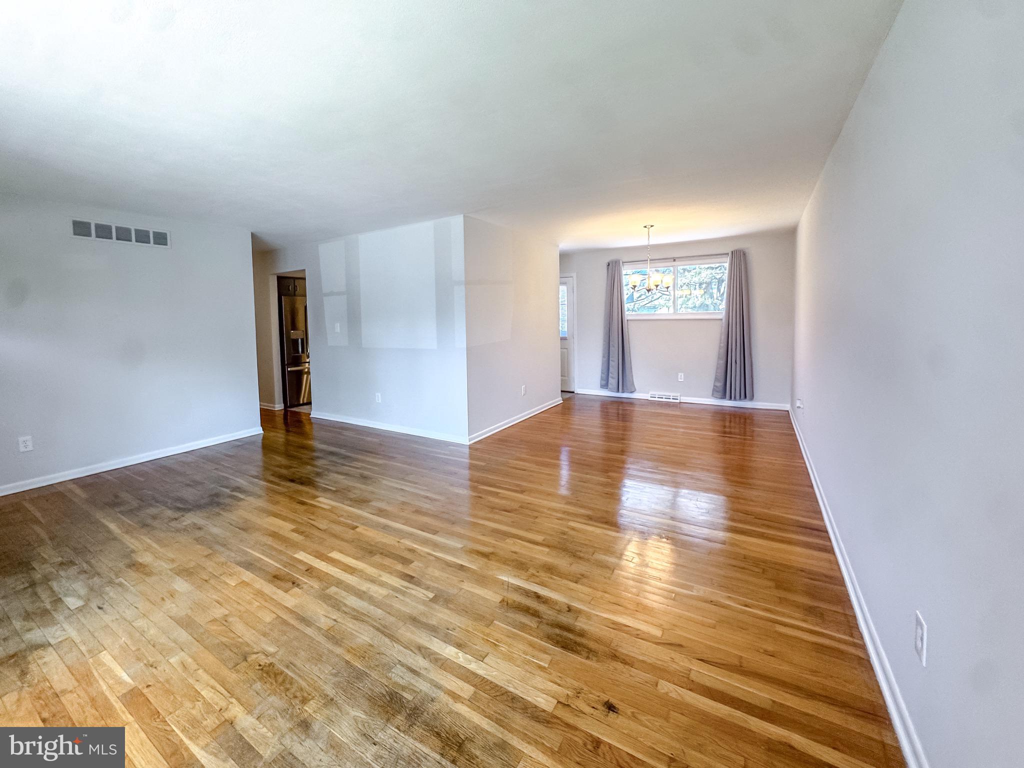 SCHOOLVIEW - Residential