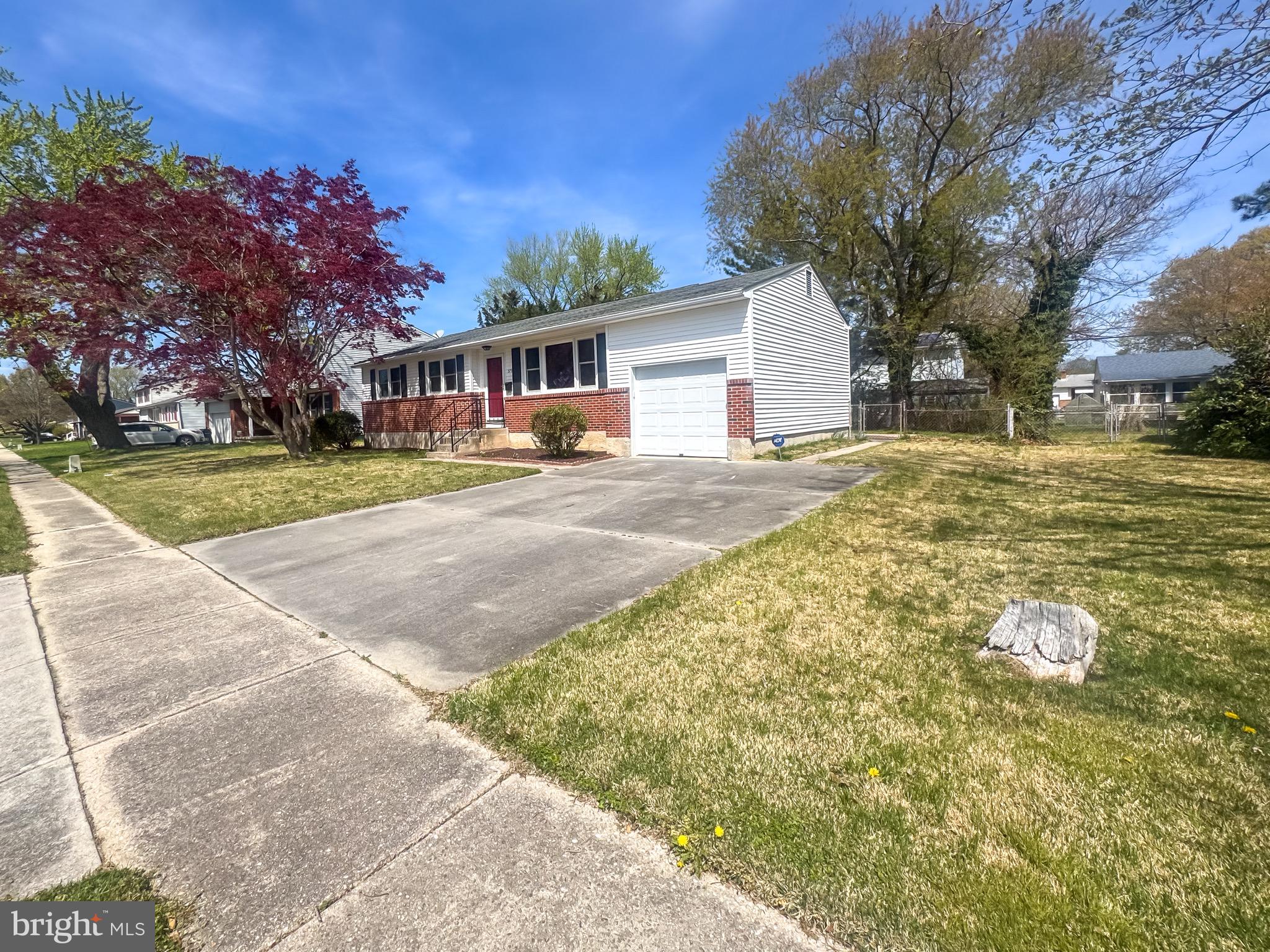 SCHOOLVIEW - Residential