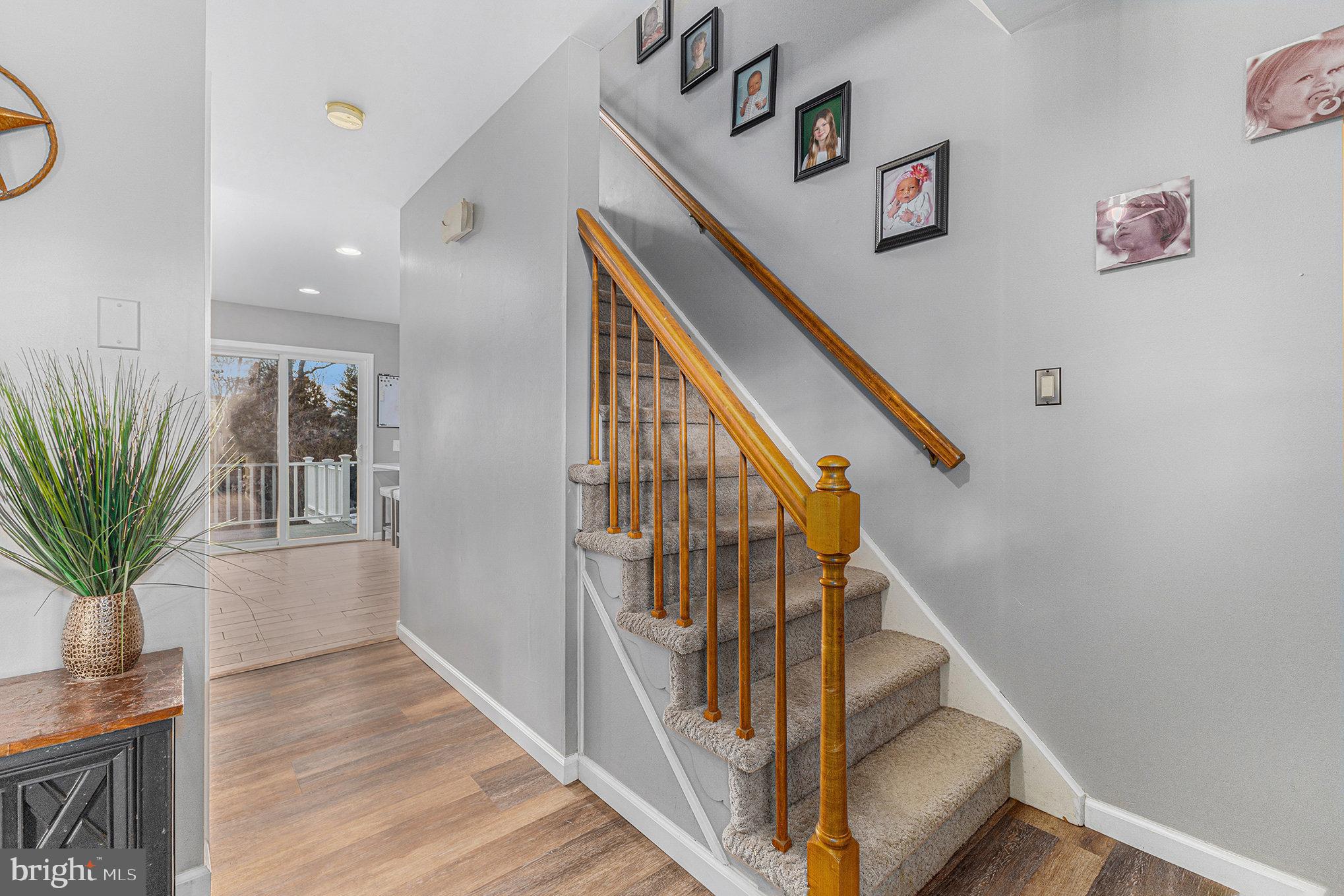 PLEASANT MDWS - Residential