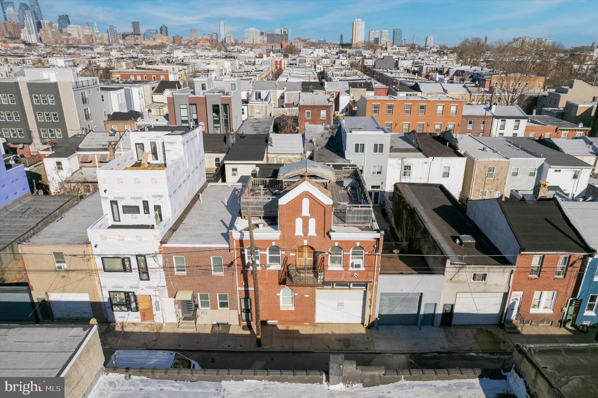 DICKINSON NARROWS - Residential