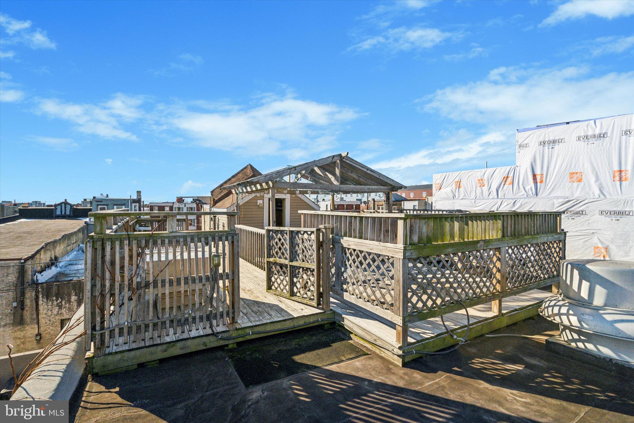 DICKINSON NARROWS - Residential
