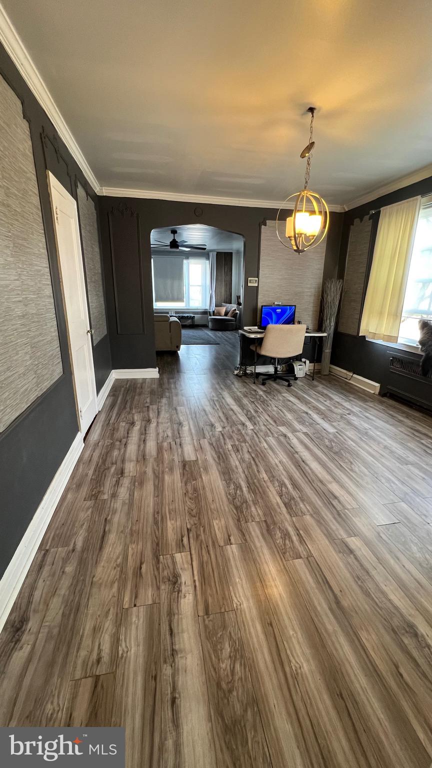 OXFORD CIRCLE - Residential