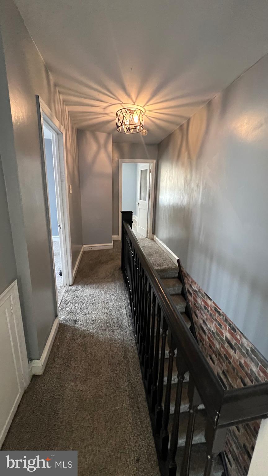 OXFORD CIRCLE - Residential