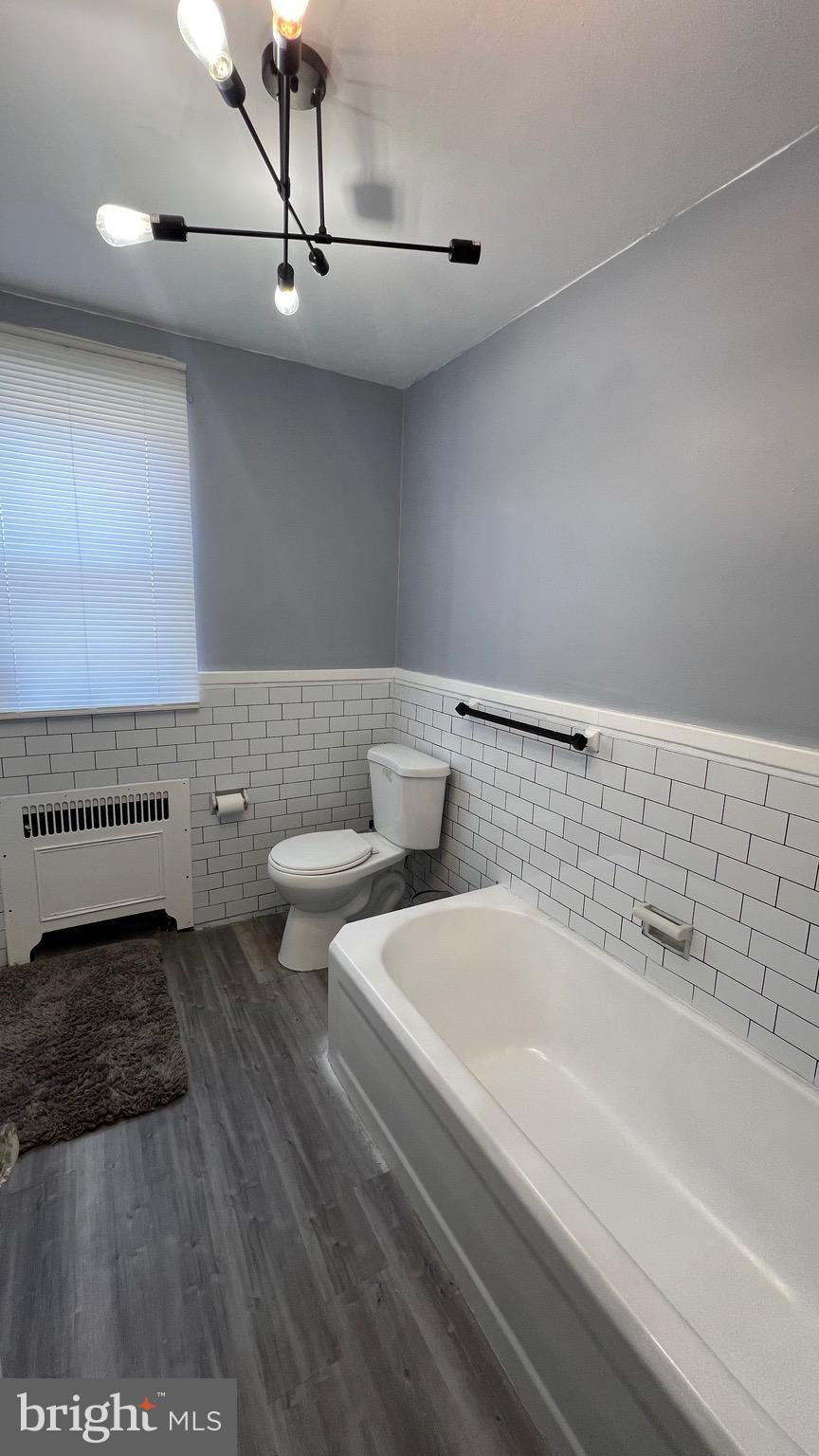 OXFORD CIRCLE - Residential