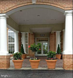 HIGH VIEW AT HUNT VALLEY - Residential