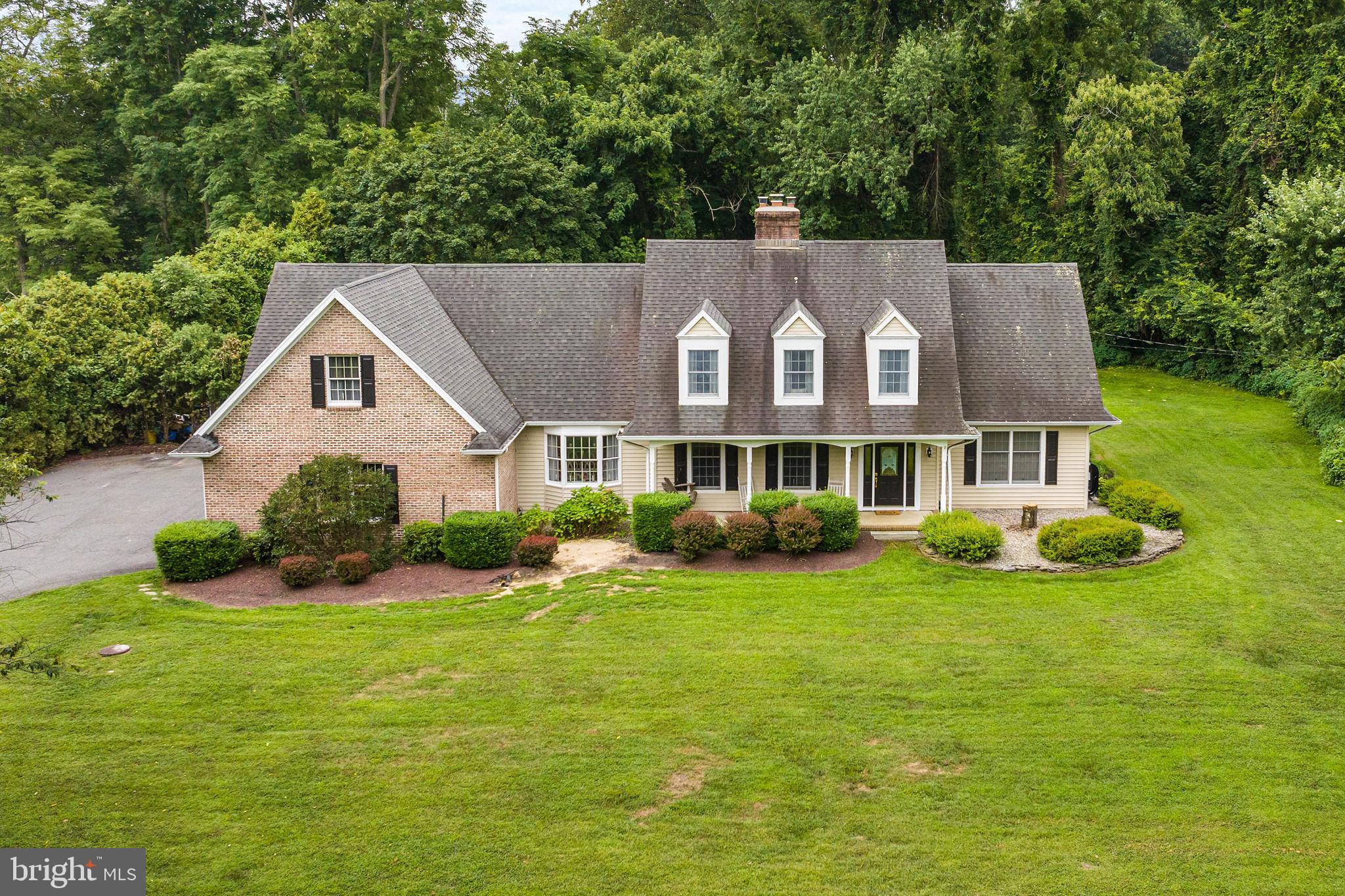 1284 OLD YORK