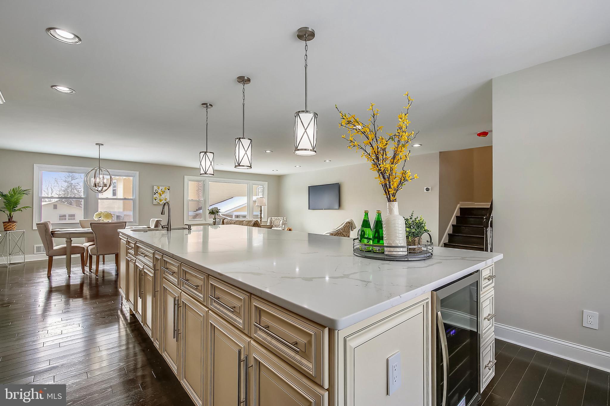 REGENCY ESTATES - Residential