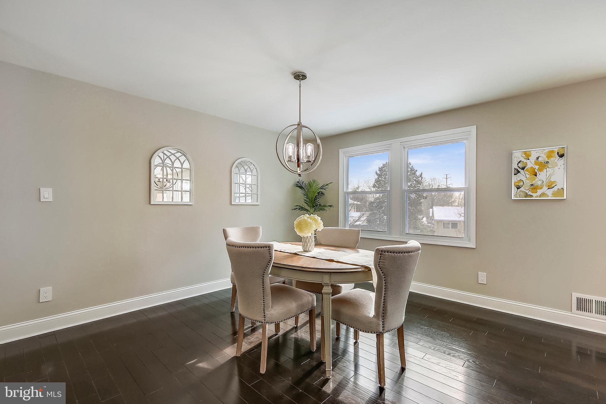 REGENCY ESTATES - Residential