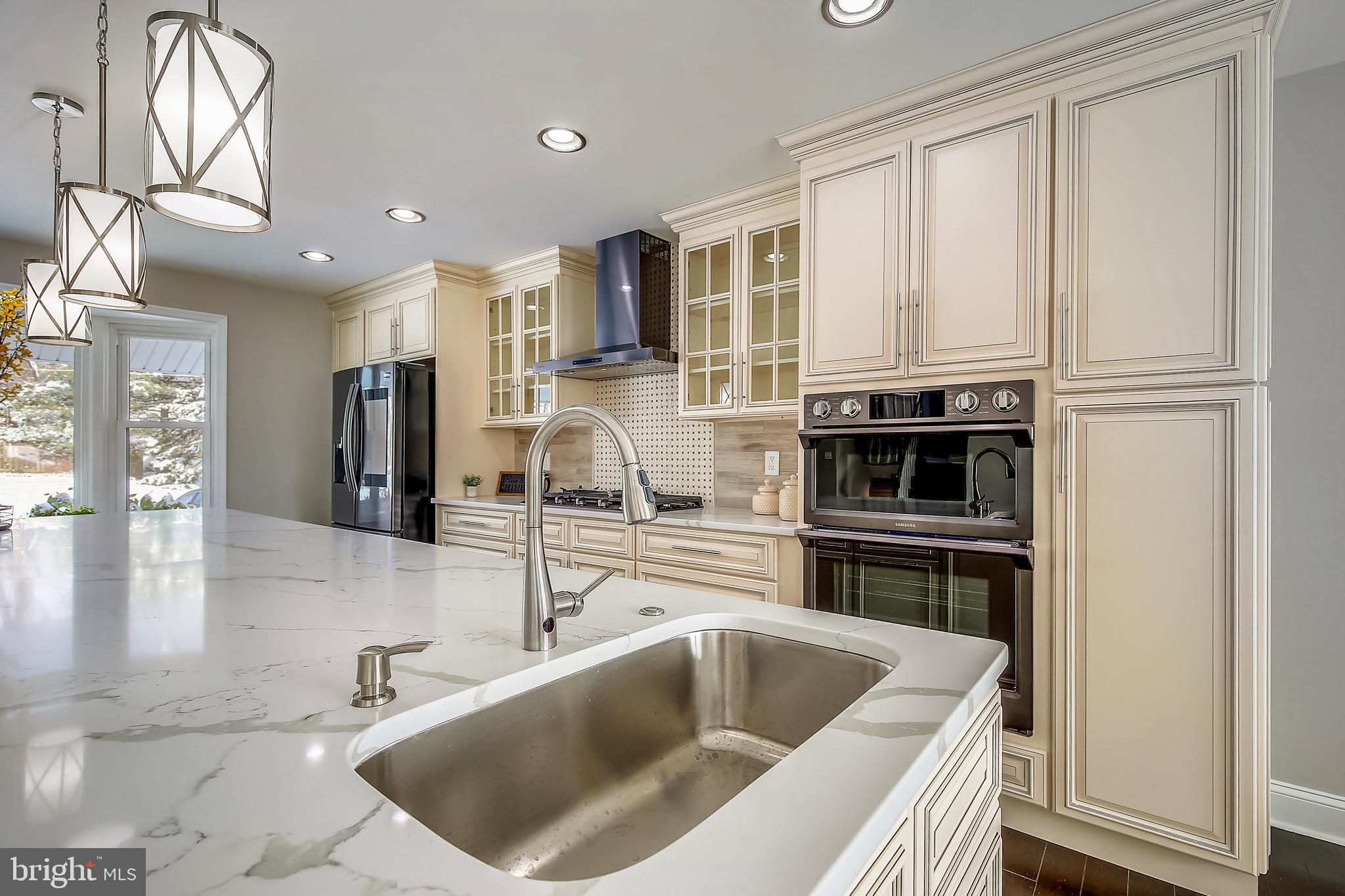 REGENCY ESTATES - Residential