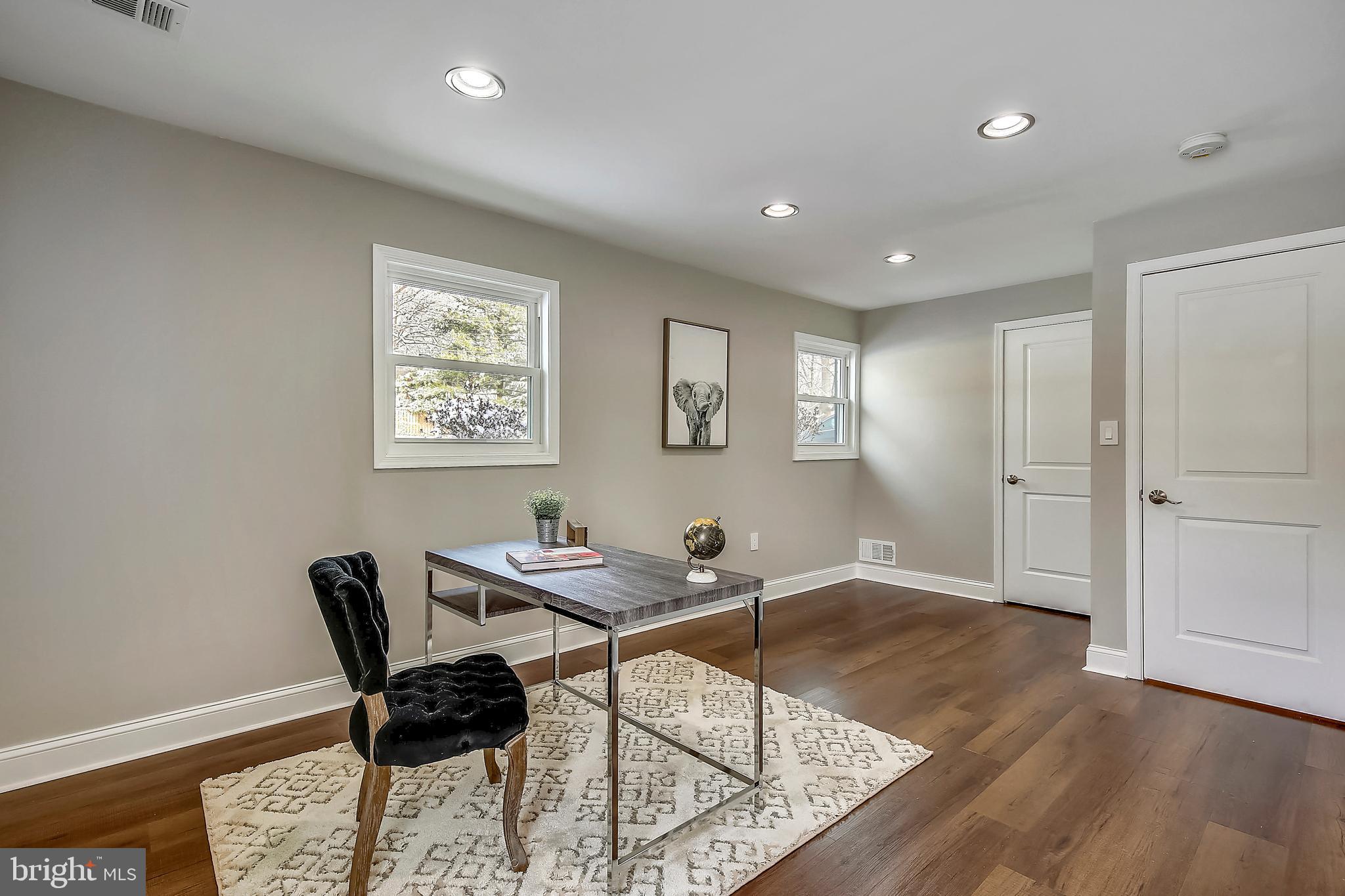 REGENCY ESTATES - Residential