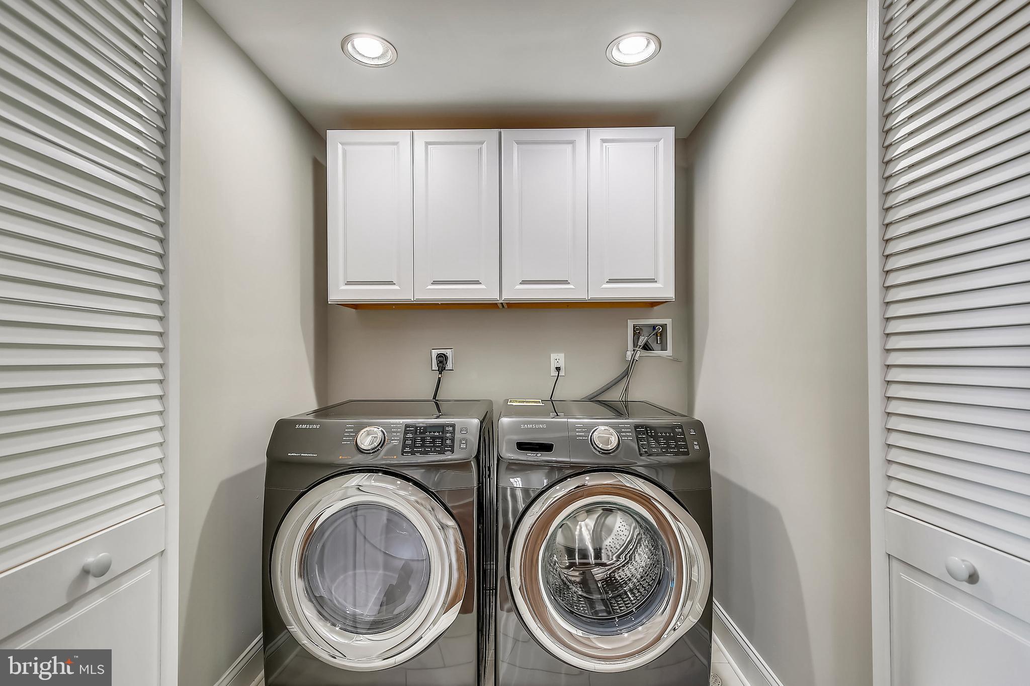 REGENCY ESTATES - Residential