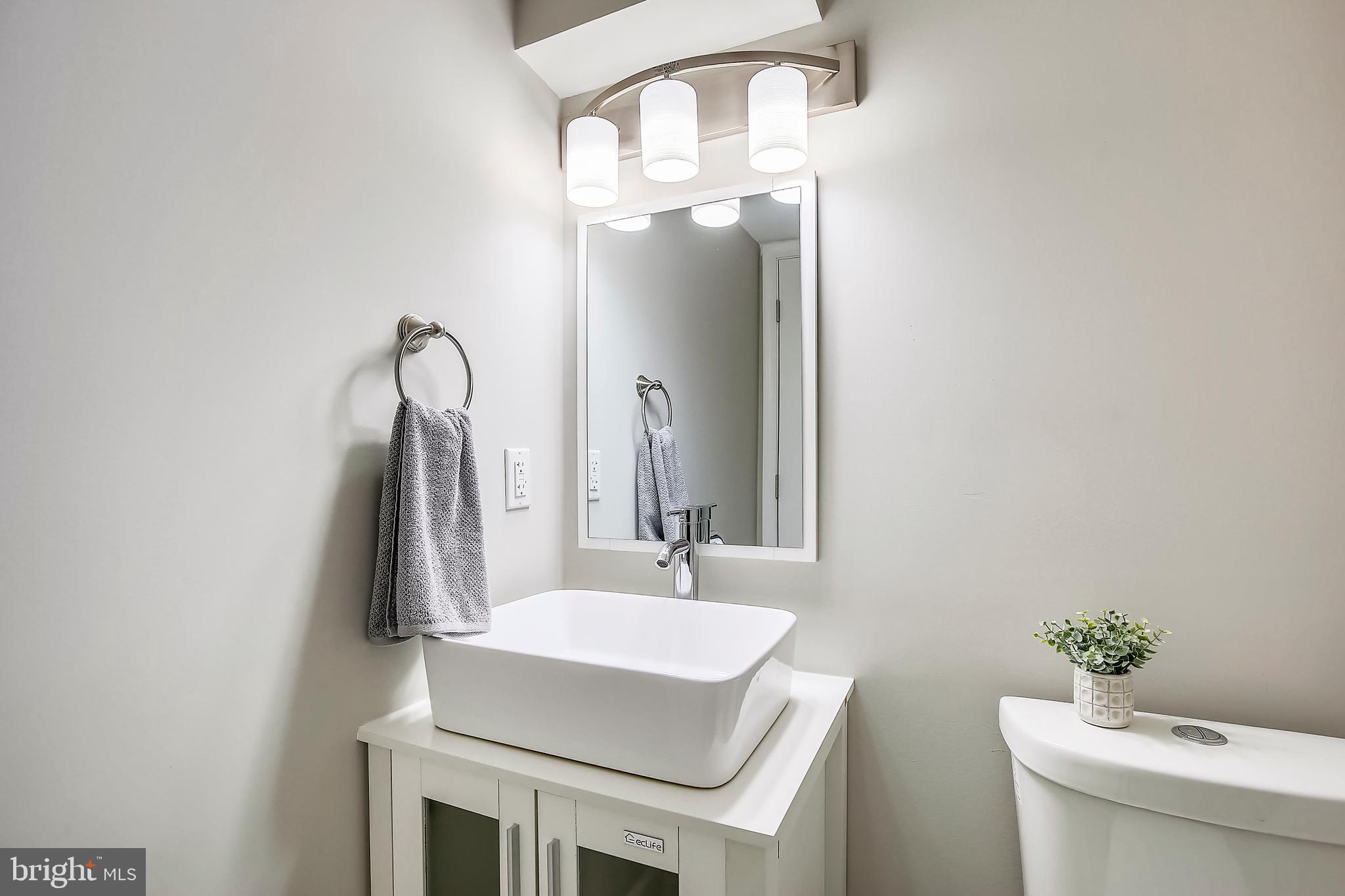 REGENCY ESTATES - Residential