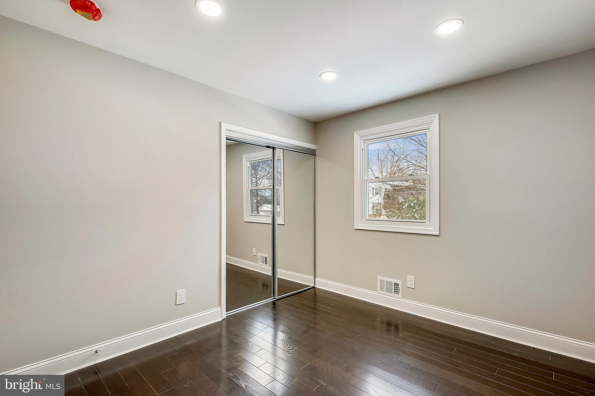 REGENCY ESTATES - Residential