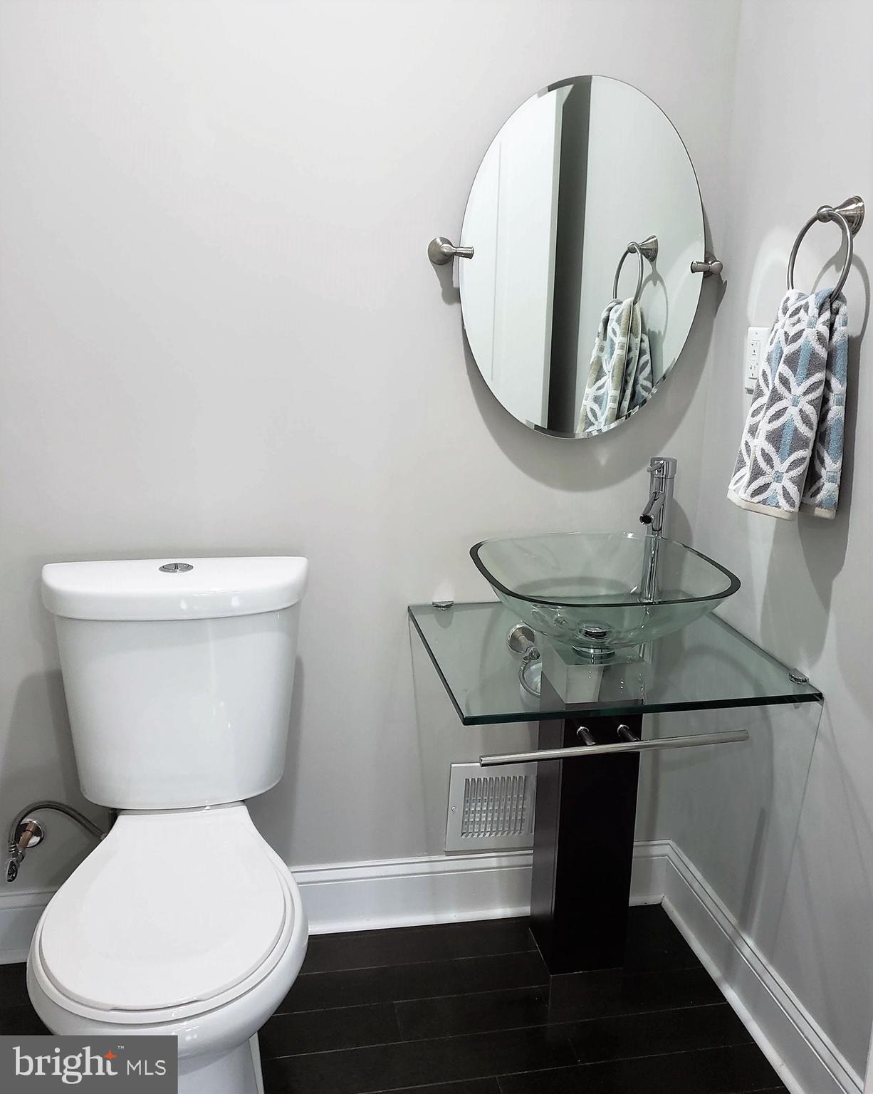 REGENCY ESTATES - Residential