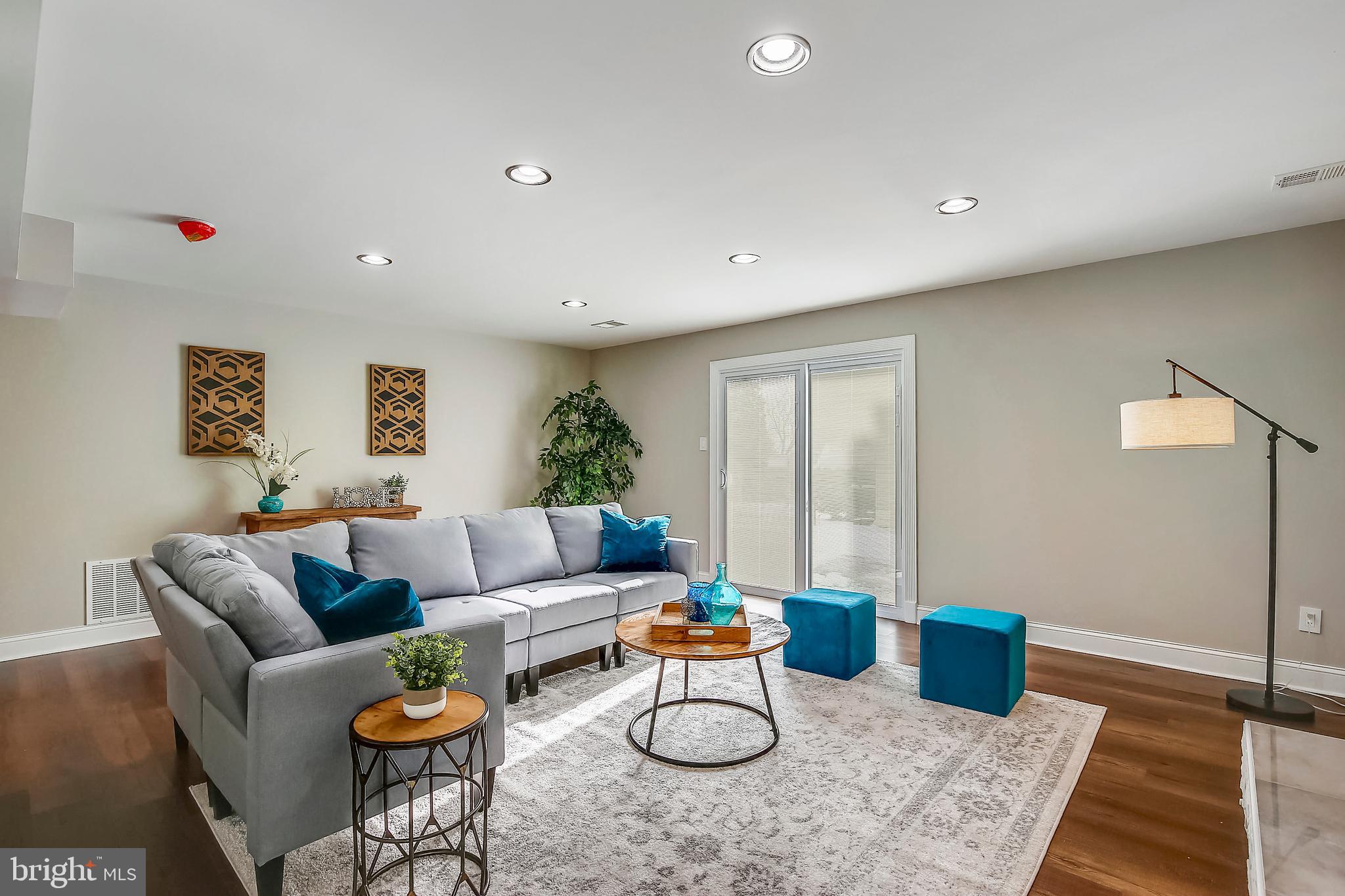 REGENCY ESTATES - Residential