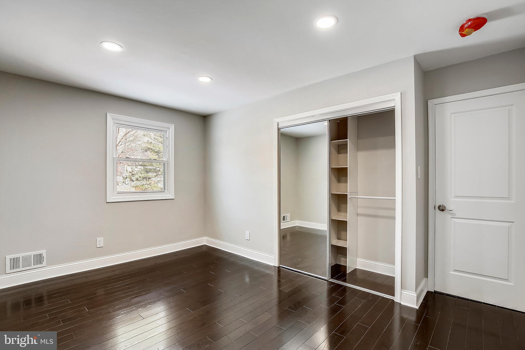 REGENCY ESTATES - Residential