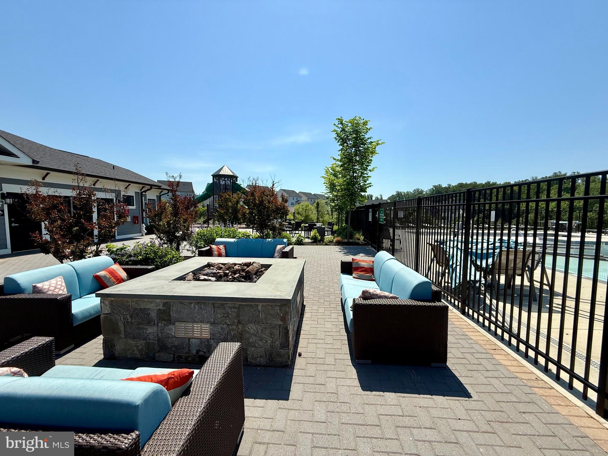 WELLINGTON FARMS - Residential
