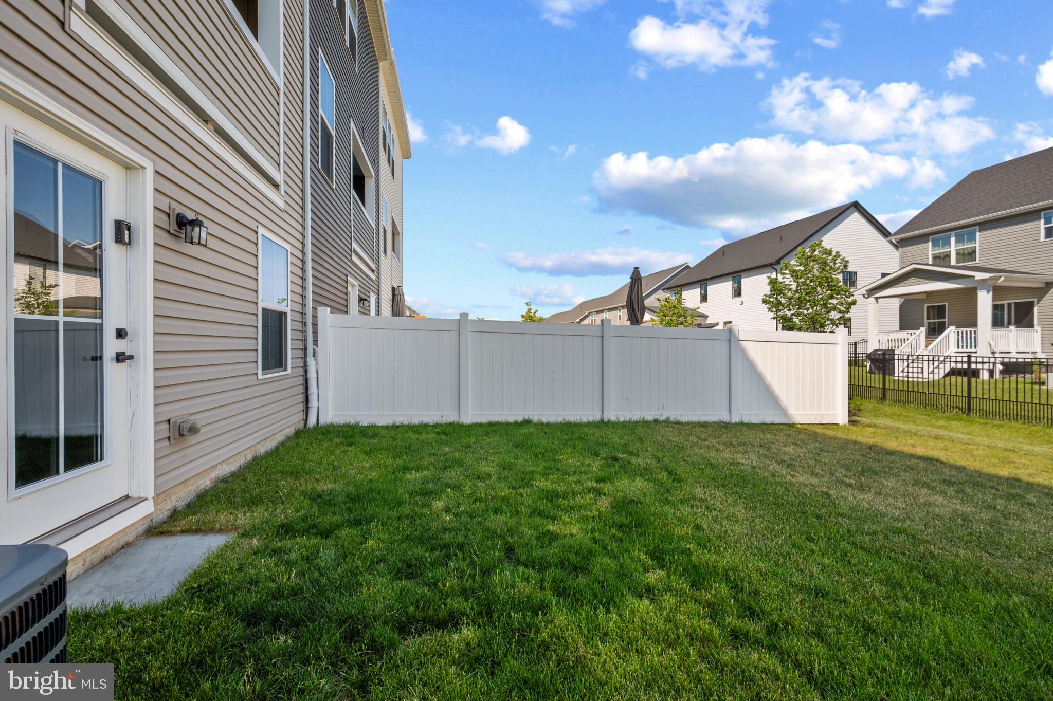 WELLINGTON FARMS - Residential