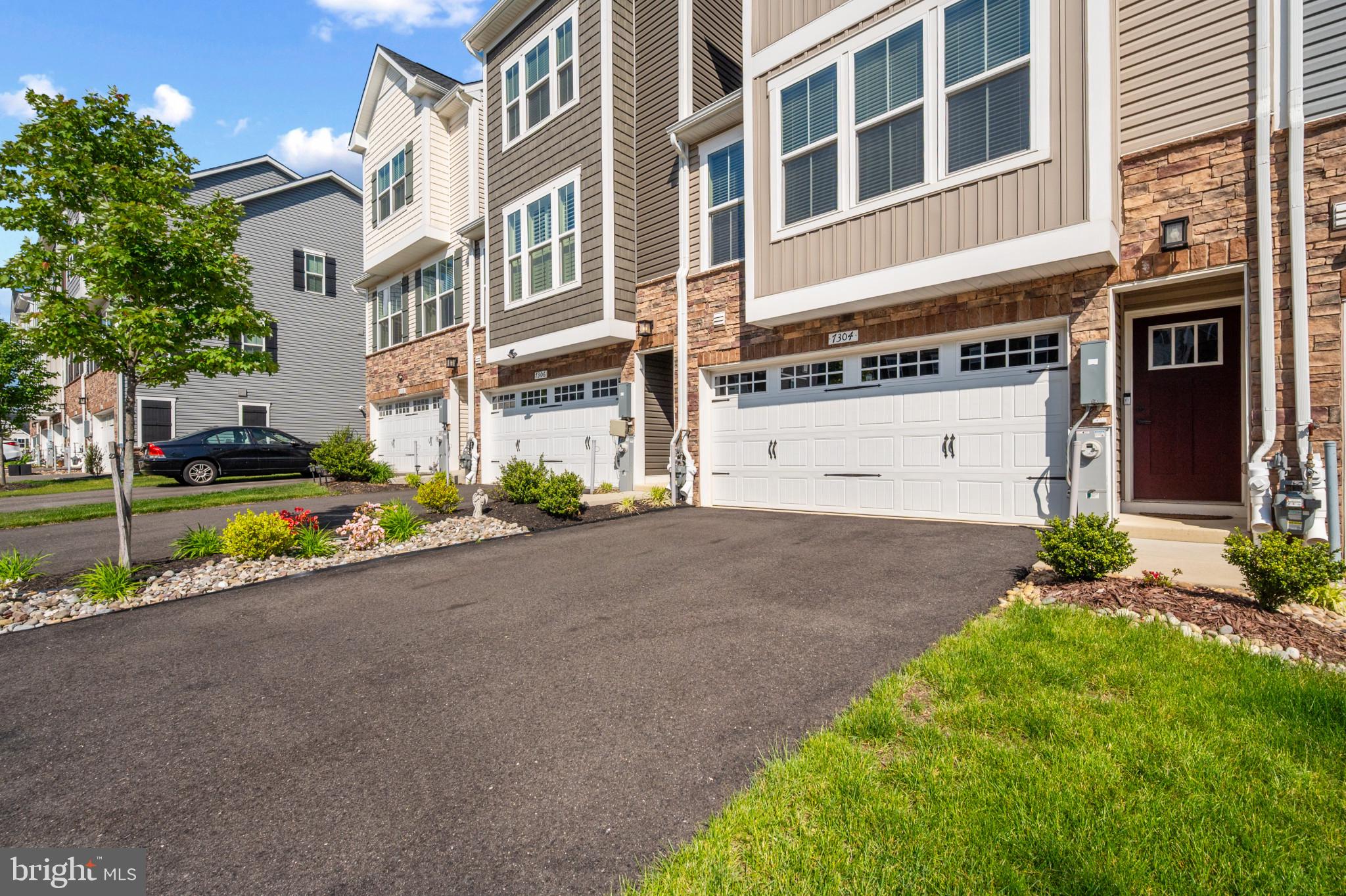 WELLINGTON FARMS - Residential