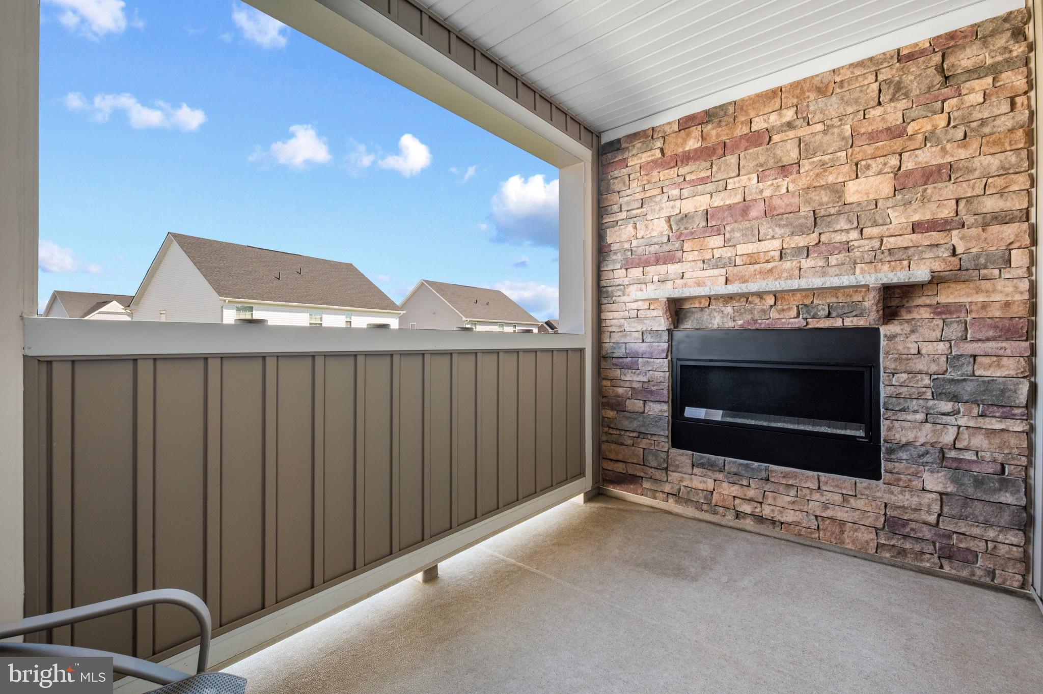 WELLINGTON FARMS - Residential