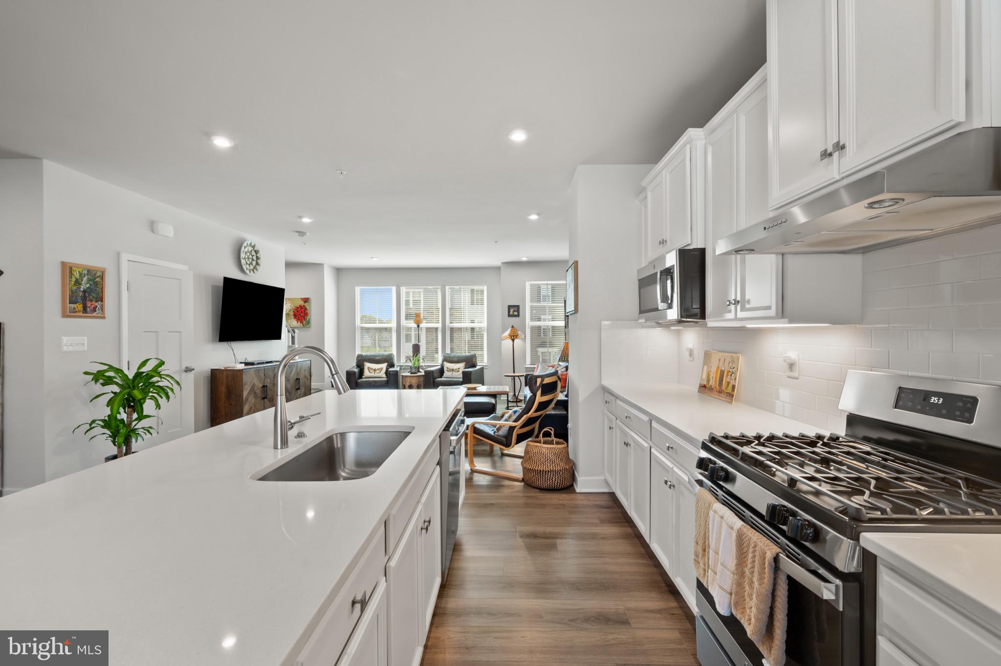 WELLINGTON FARMS - Residential