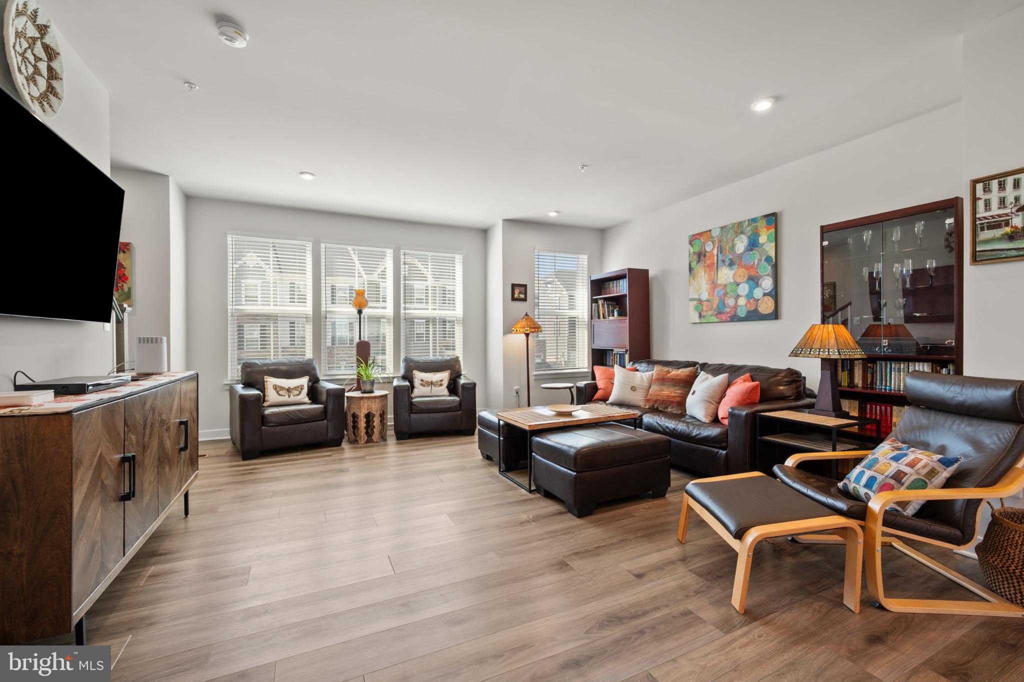 WELLINGTON FARMS - Residential