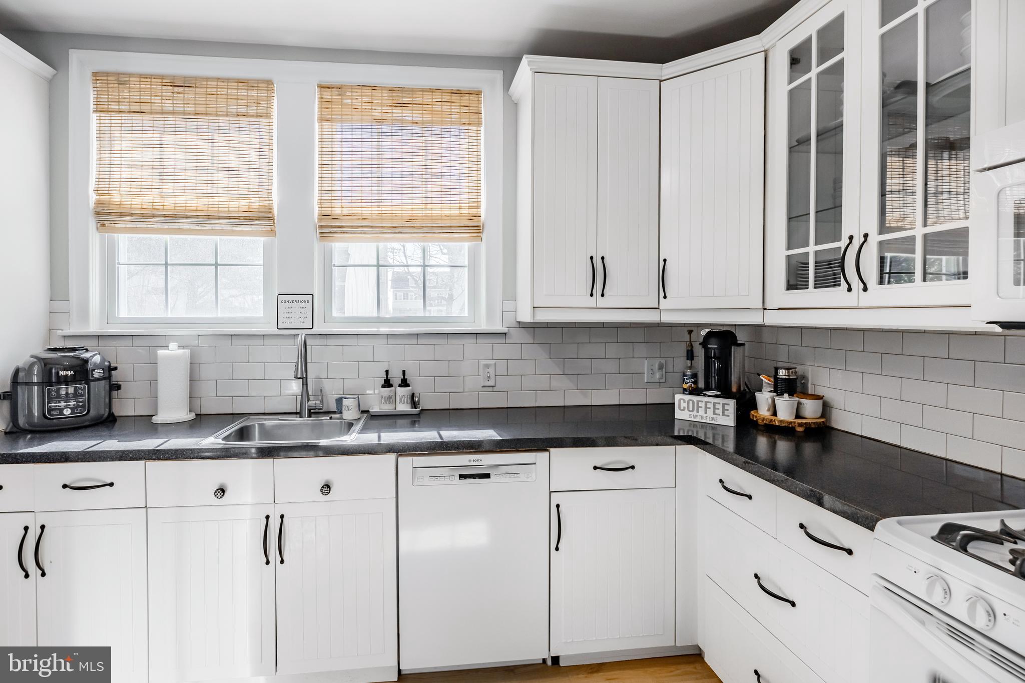 OAKMONT - Residential