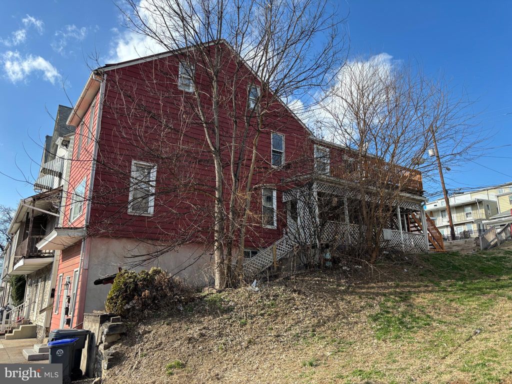 Photo of 517 N Front Street, STEELTON, PA 17113 (MLS # PADA2057336)