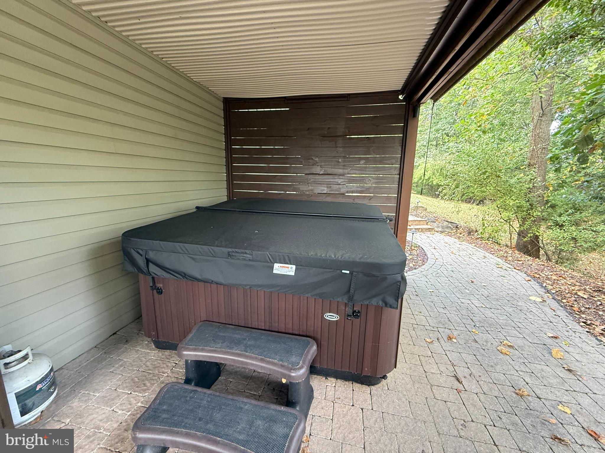 WOODS AT DEER RUN ESTATES - Residential