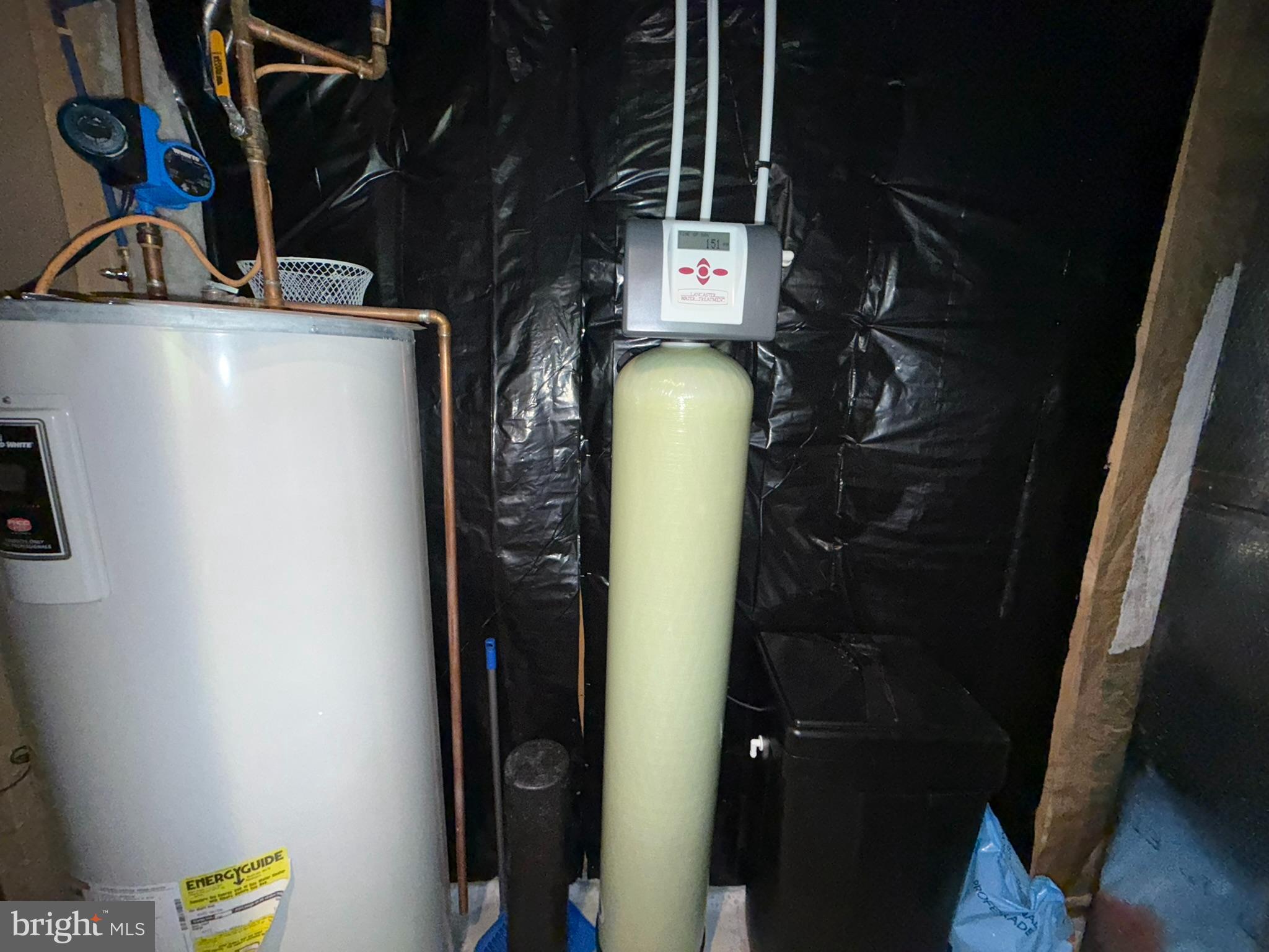 WOODS AT DEER RUN ESTATES - Residential