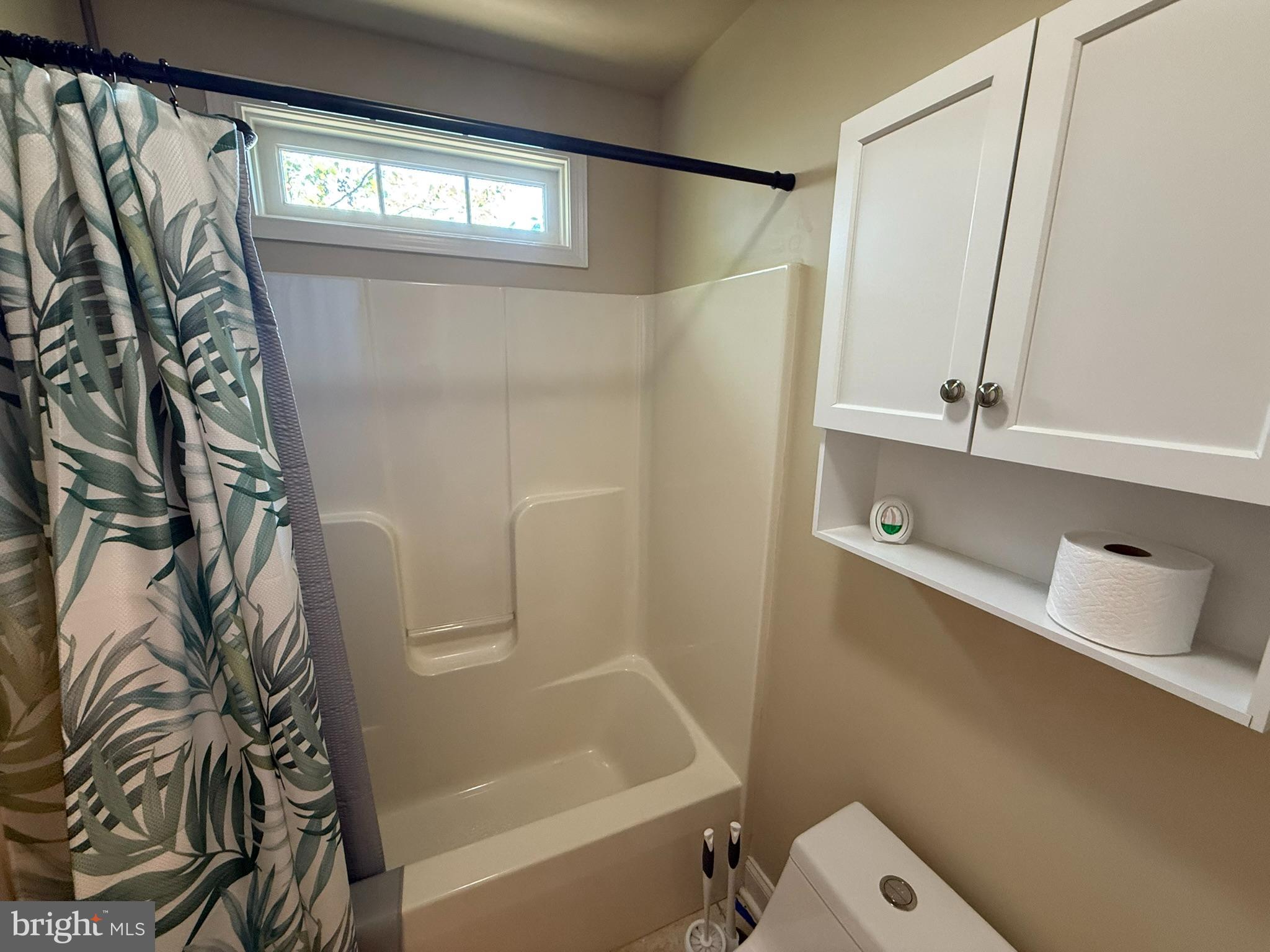 WOODS AT DEER RUN ESTATES - Residential