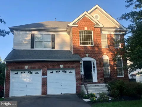 20084 Boxwood Place, Ashburn, VA MLS: VALO2095956