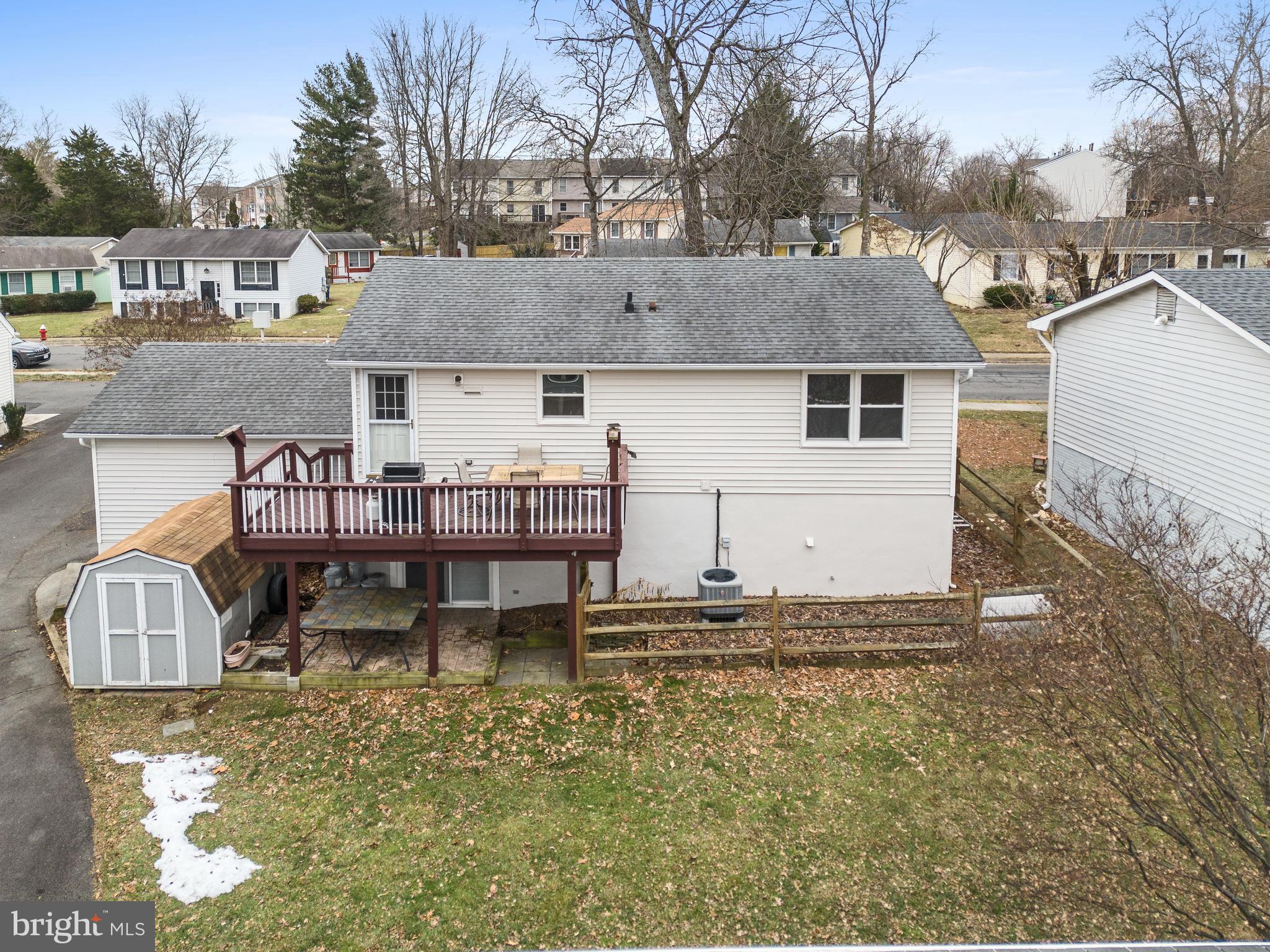 SILVER OAKS - Residential