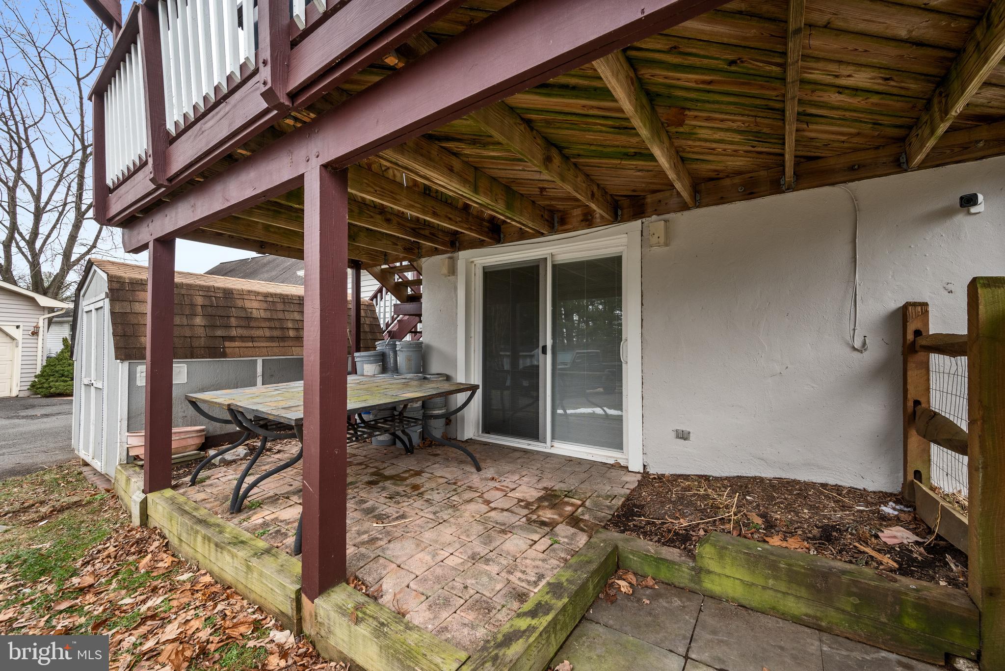 SILVER OAKS - Residential