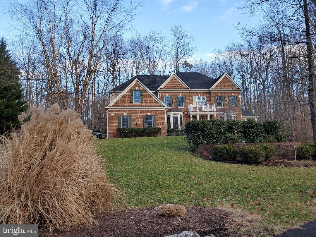 ESTATES AT ROSELAND - Residential