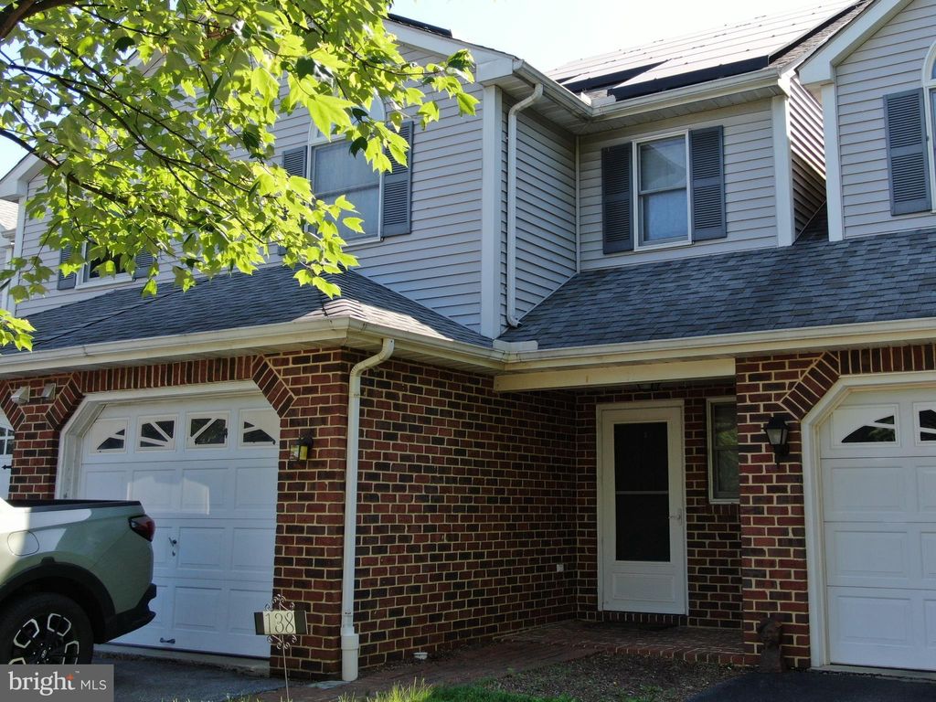 Photo of 138 Pepperton Court, LITITZ, PA 17543 (MLS # PALA2070438)