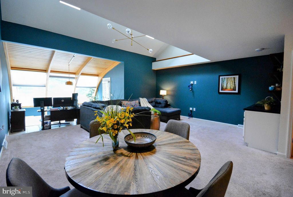 Photo of 138 Pepperton Court, LITITZ, PA 17543 (MLS # PALA2070438)